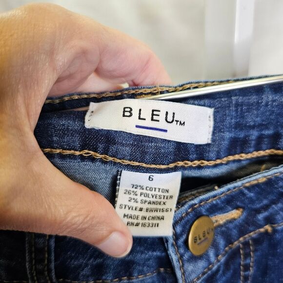 BLEU Medium Wash Cargo Jeans Size 6 - Picture 5 of 7